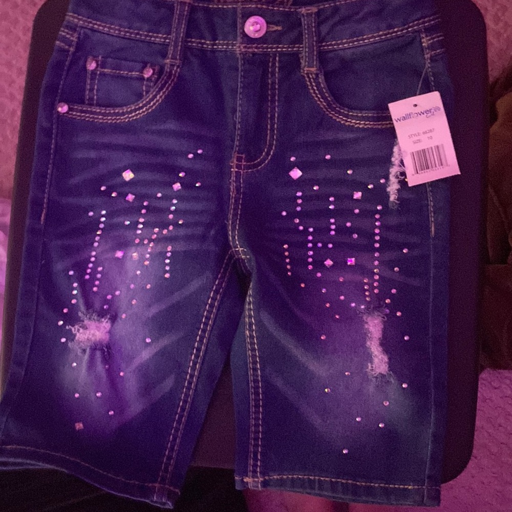 Wallflower shorts